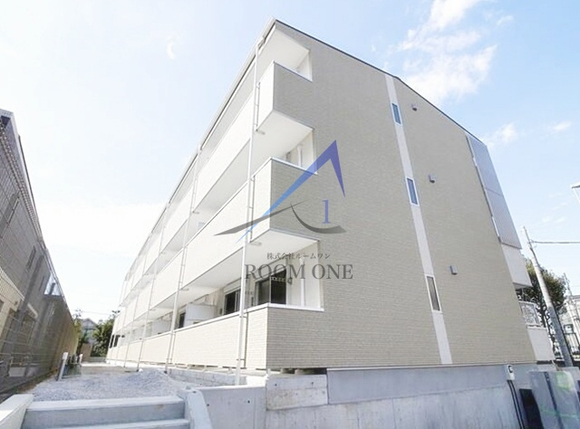 アンプルールフェール　梶が谷