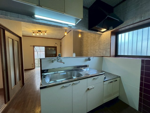 北永井町戸建のキッチン