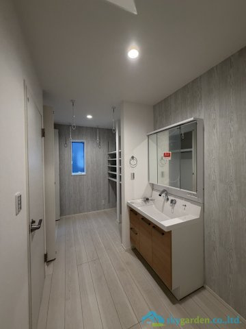 秦野市第2曽屋　新築戸建　全9棟4号棟の洗面所