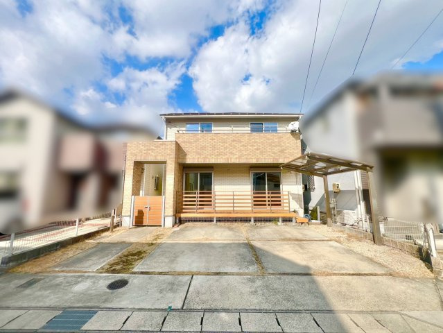 名東区香流三丁目戸建の前面道路含む現地写真