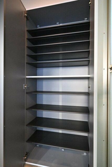 ノイメゾン桜台の収納