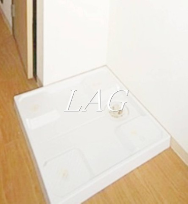 【設備】 | シントミプラザ西日暮里 | 室内洗濯機置き場です。