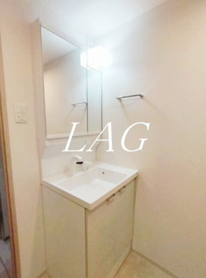 【洗面所】 | Ａｇｌａｉａ要町 | 独立洗面台です。