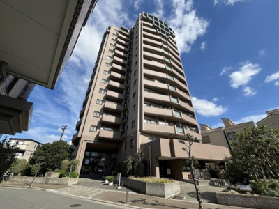 【外観】 | ラフェスト天王寺東 | JR関西本線「東部市場前」駅まで徒歩9分／近鉄南大阪線「河堀口」駅まで徒歩12分！2WAYアクセス可能で通勤通学にも便利な立地！