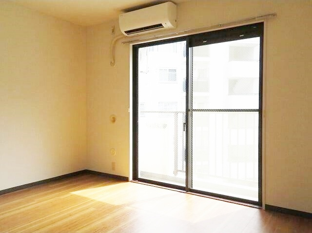 藤沢市羽鳥２丁目の賃貸マンションの居間・リビング|使いやすいリビングになります♪