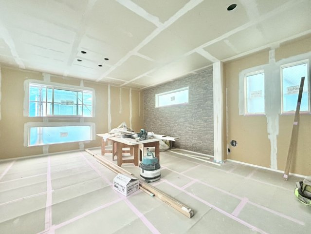 世田谷区若林3丁目　新築戸建の前面道路含む現地写真|2026.02.16撮影

現地ご見学希望・資料請求などお気軽にお問い合わせ下さい！
03-5990-5201