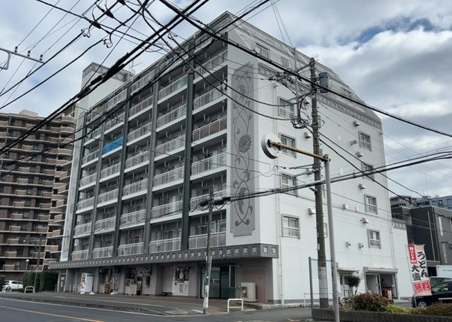 【外観】 | シャンボール相模原 | 眺望の良さを楽しめるダイニングキッチンで家族団らんの時間を過ごしてはいかがでしょうか。バルコニーから見える景色を家族で眺める時間は、時間が経つのを忘れてしまいそうですね。是非、現地を見に行きましょう！