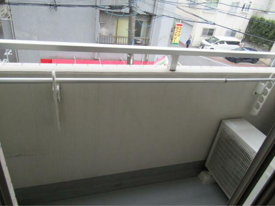 グレース早稲田のバルコニー|（同一仕様写真）