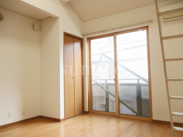 サニーハウスの居間・リビング|7.2帖のリビングです☆