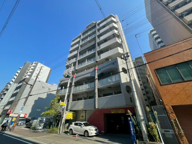 インペリアル靭本町の外観