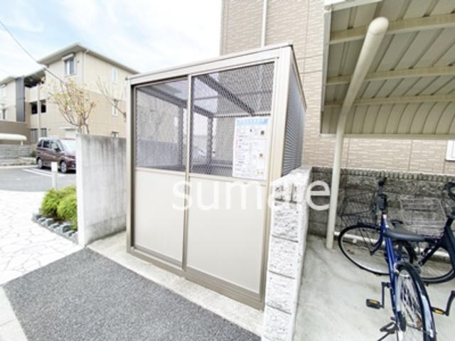 ブライト　Aのその他共用部分|専用ゴミ置き場あります！