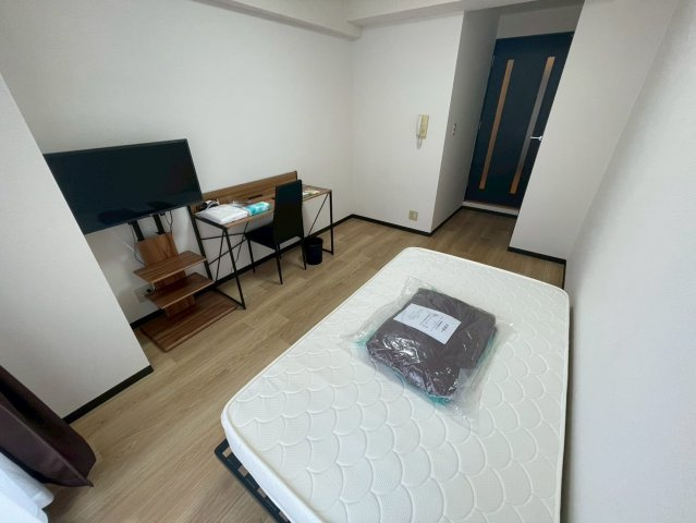 インペリアル靭本町の洋室
