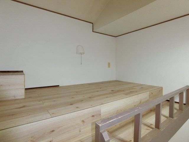 【寝室】 | サンアマノ小平 | ゆったりロフトスペース。