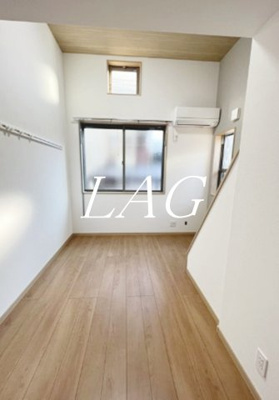 【居間・リビング】 | パインフィールド大塚 | 洋室のお部屋です。