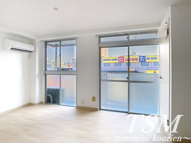 シュトラーセ北田の洋室