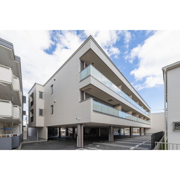 プルミエールK　岡崎市福岡町の外観