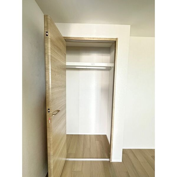 プルミエールK　岡崎市福岡町の収納