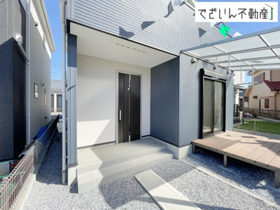【玄関】 | 行田市門井町3丁目　中古住宅   | 現地(2026年2月撮影)