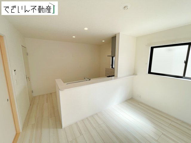 【居間・リビング】 | 行田市門井町3丁目　中古住宅   | 現地(2026年2月撮影)