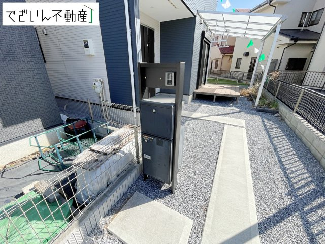 【玄関】 | 行田市門井町3丁目　中古住宅   | 現地(2026年2月撮影)