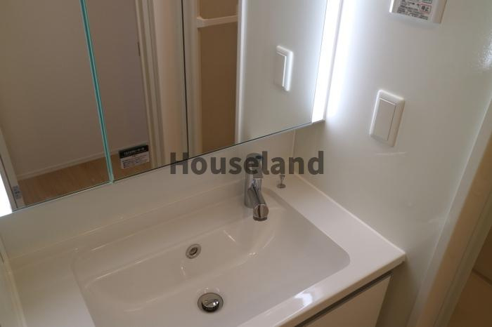 D-room宇須　光の洗面所