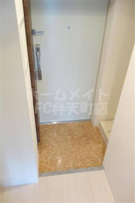 【玄関】 | ラグゼドーム前II | 玄関です