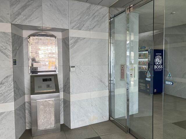 ターミナル・プラザのエントランス