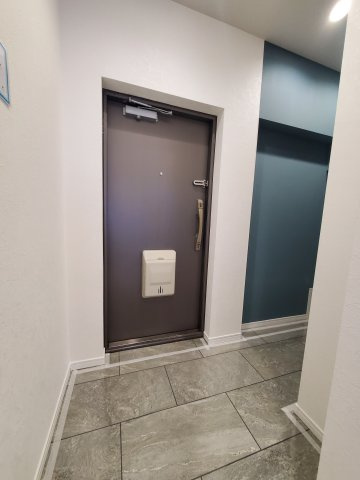三郷スカイマンションの玄関|シンプルで使いやすい玄関です