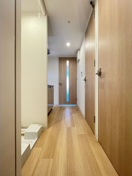 パルティール高畑の玄関