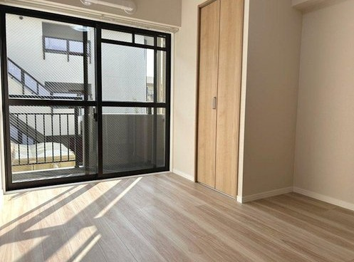 リバーサイド香櫨園の洋室