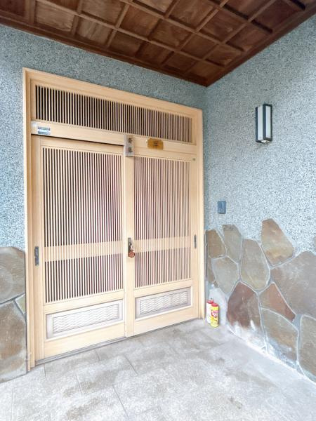 【玄関】