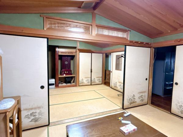 【居間・リビング】