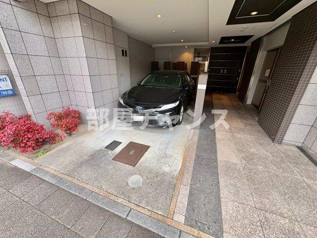 カトルセゾン金山の駐車場