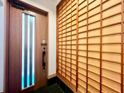【玄関】 | 日置荘西町７丁　中古一戸建