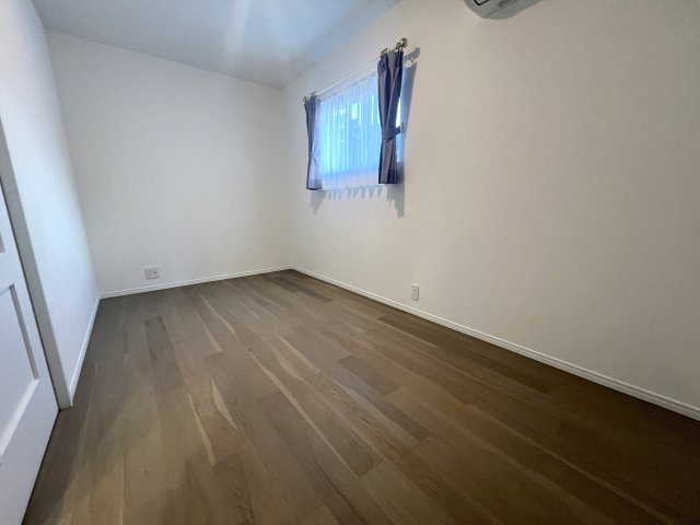 合志市合生中古一戸建の洋室