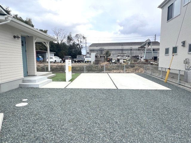 合志市合生中古一戸建の駐車場
