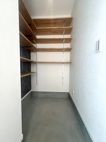 合志市合生中古一戸建の収納