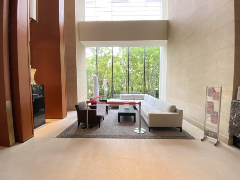 グランドメゾン新梅田タワーのロビー