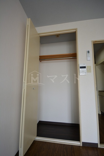 シティライフエステート難波南の収納