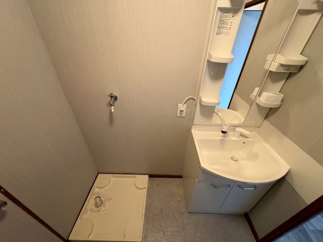 コートSUの洗面所