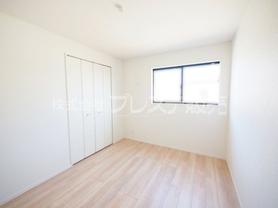 【洋室】 | 奈良市杏町の新築一戸建 全２区画 | 現地写真（A３－２号地２階洋室）