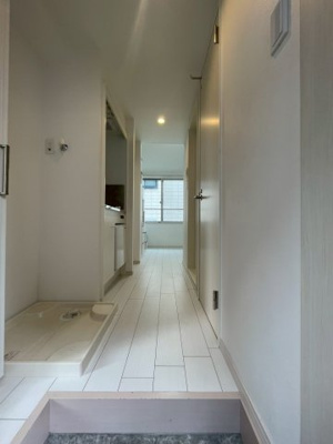 【玄関】 | ソラーレ新高円寺 | 別号室イメージの為、現状を優先致します。