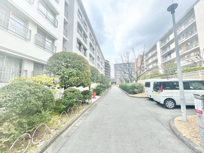 【駐車場】 | 千里竹見台団地A4棟 | エイブルだけの嬉しいサービス、ご用意しております。詳細は、お気軽に当社までお問合せ下さいませ！