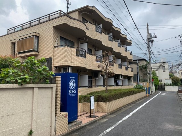 ハイタウン明大前