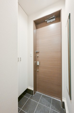 ヘーベルメゾン平井の玄関