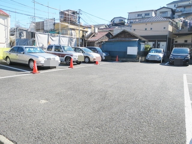 Ｆ－ｓｔｙｌｅ十条の駐車場|徒歩3分くらいの所にあります！！