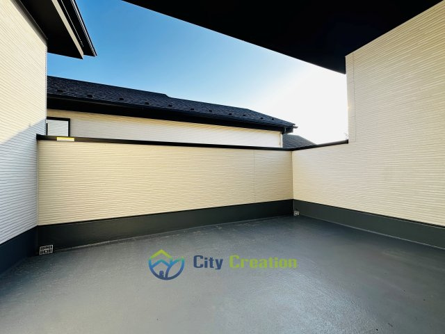 藤沢市羽鳥2丁目 新築戸建全2棟 1号棟のバルコニー