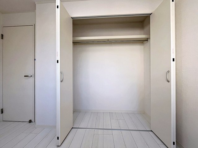 福島市南向台1丁目　中古戸建の収納|全居室収納付き！大容量でお荷物が多くても安心です！