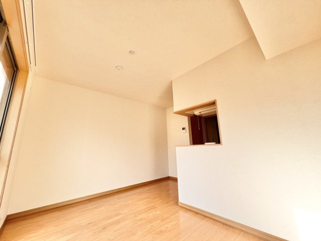 Royal Garden 400&16 の居間・リビング|※別部屋参考写真