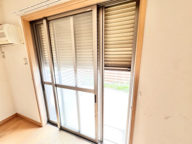 Royal Garden 400&16 の収納|※別部屋参考写真